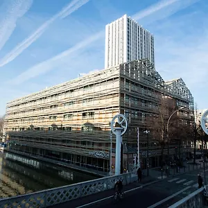 Express Paris-canal De La By Ihg France