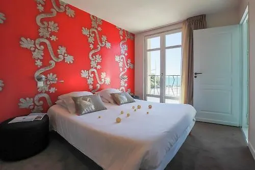 Roc Seven Biarritz Hotel