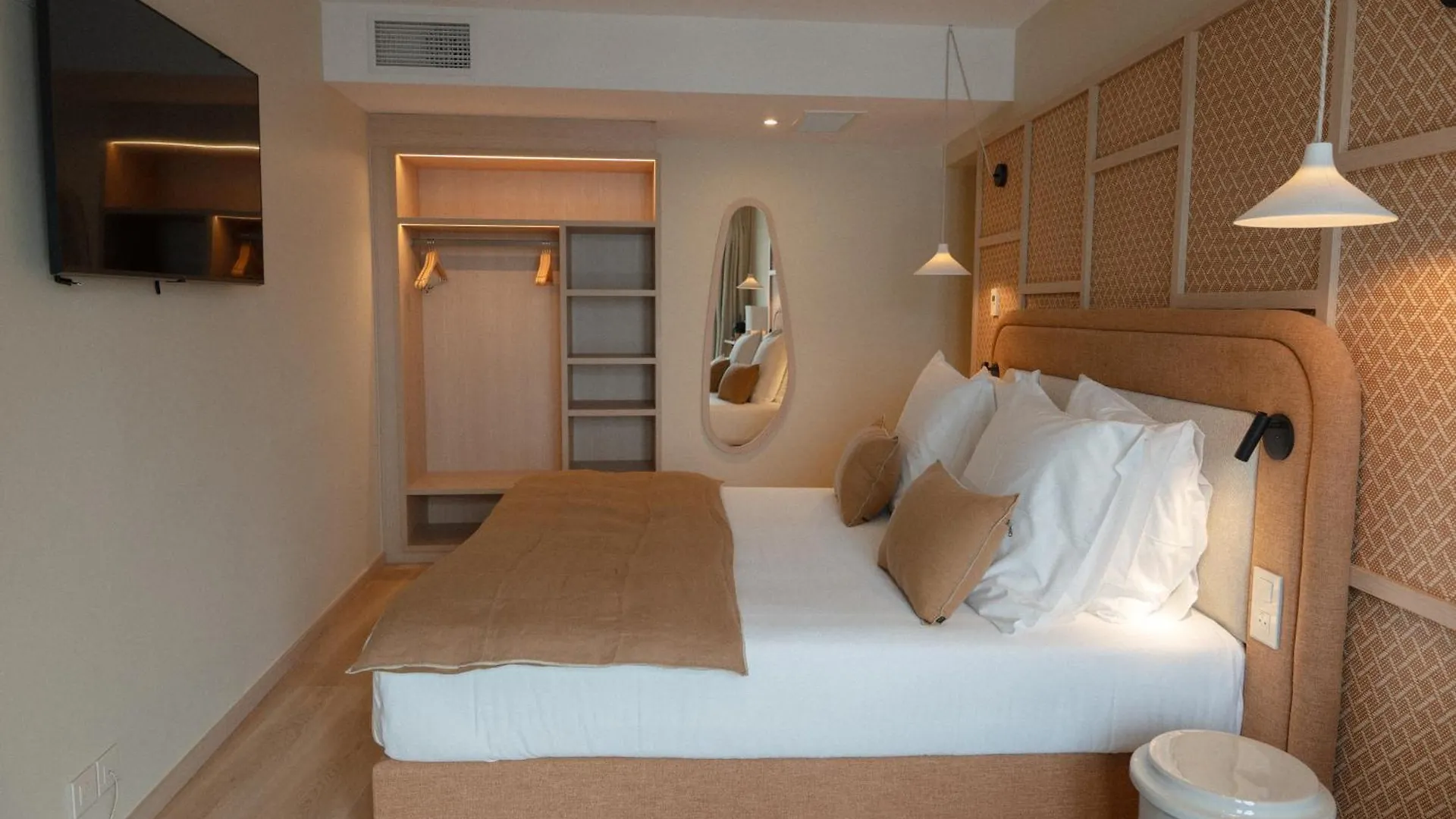 Hotel Roc Seven Biarritz 3*,  Francia